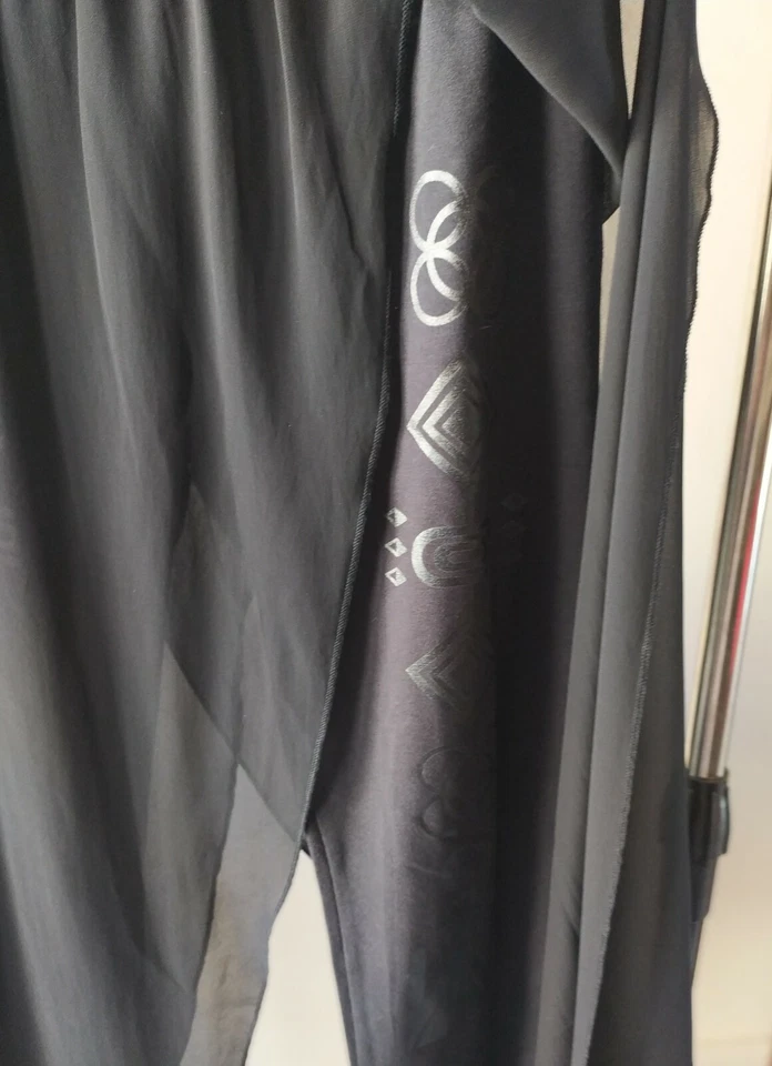 Leggings DESIGUAL Nero con balze velate Taglia S -MADE IN INDIA-USATO come nuovo - Immagine 4 di 4