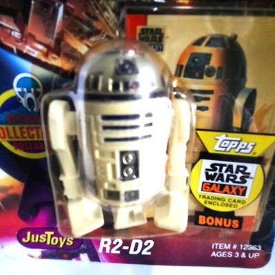 STAR WARS R2 D2 Bend Ems 2.5 in  w/Bonus Limited Edition Topps Trading Card 1993