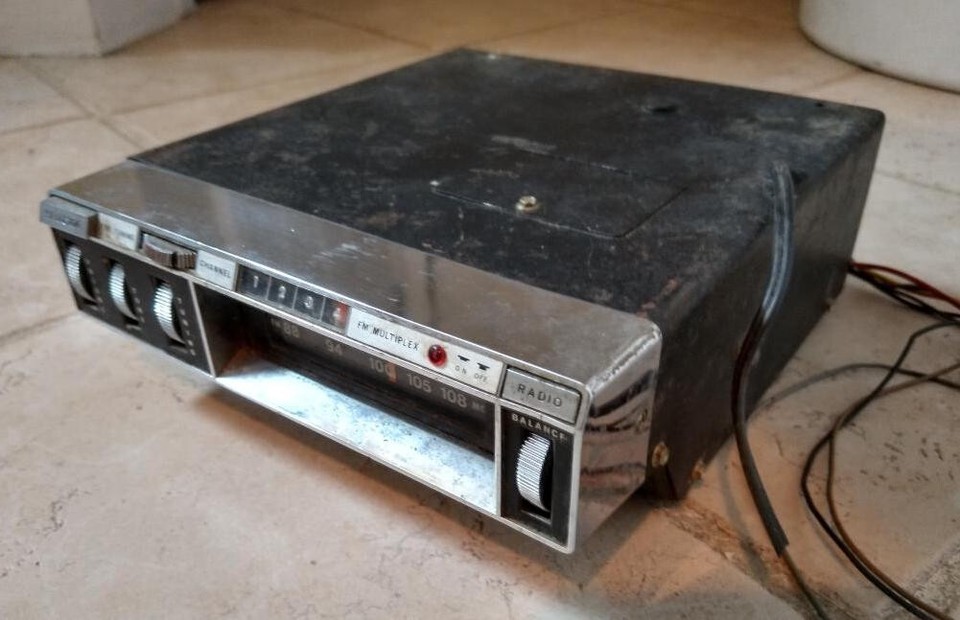 Vintage FM 8 Track Tape Player Under Dash Car Radio TP-803 FM Multiplex ...