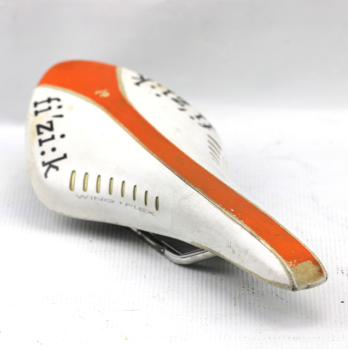 FIZIK ARIONE WING FLEX SADDLE Bike Seat 130x300mm 250g Orange