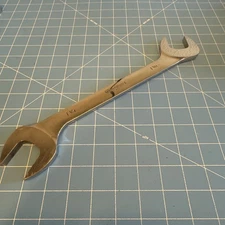 Nice Snap-On 1-1/4" VS40B  Chrome 4-Way Angle Open-End Wrench