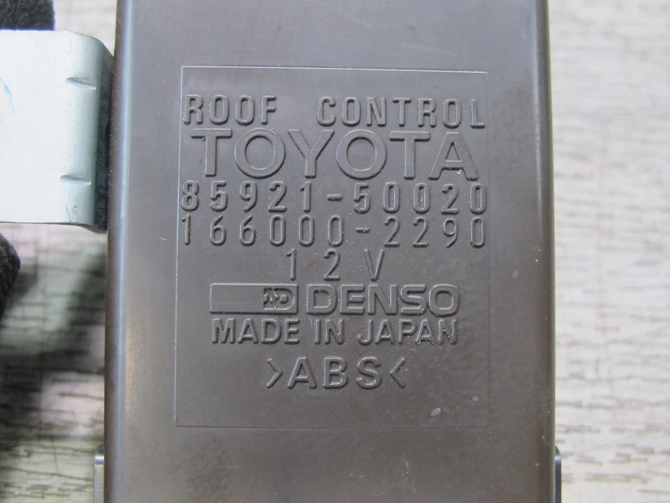 95-97 TOYOTA CELSIOR LEXUS LS400 UCF20 SUNROOF RELAY CONTROL MODULE OEM - Image 3 of 4