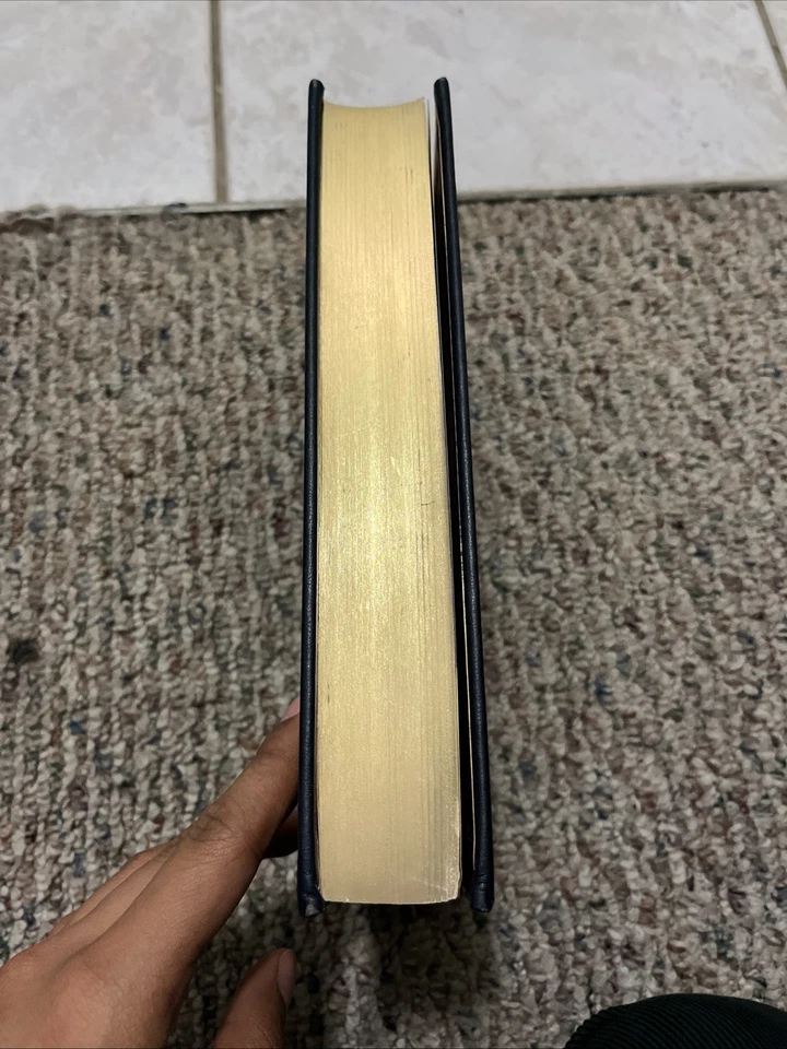 Eye of the World by Robert Jordan- Leather Bound Edition 2016 BN - Image 4 of 4