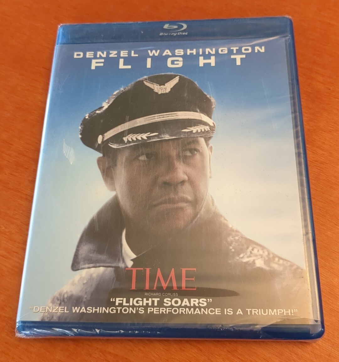 Flight Blu-ray Denzel Washington Don Cheadle John Goodman Bruce Greenwood