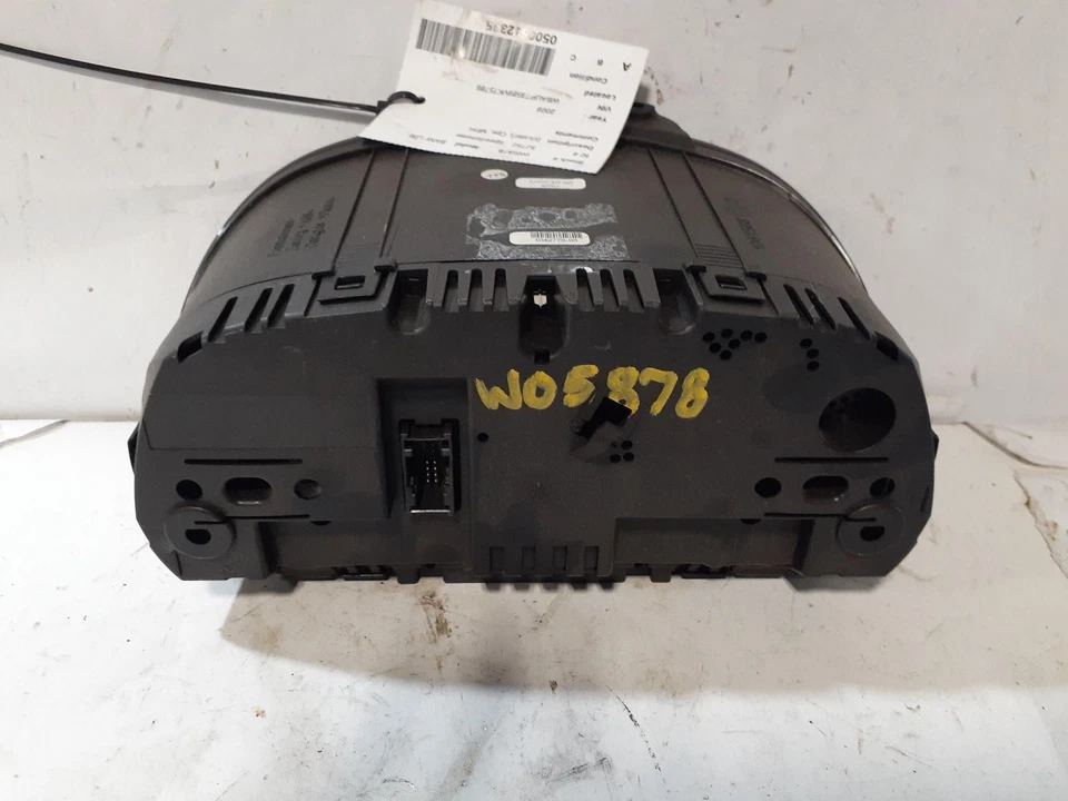 Medidor de velocímetro usado se adapta a: BMW 128i 2009 clúster Conv MPH grado A Foto 2 de 4