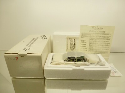 DANBURY MINT FORD FAIRLANE CROWN VICTORIA 1955 - WHITE 1:24 - GOOD IN BOX 