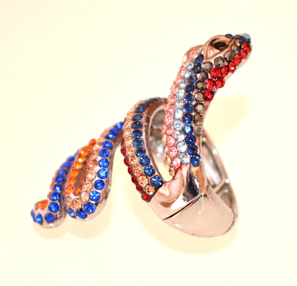 Anello donna argento serpente strass multicolore cristalli a molla elastico AX37 - Immagine 3 di 3