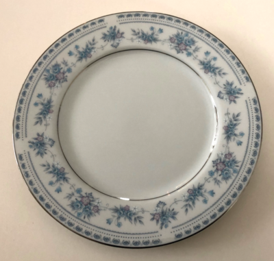 Seizan China Blue Dawn 7004 Blue Purple Flowers Platinum - 7-1/2