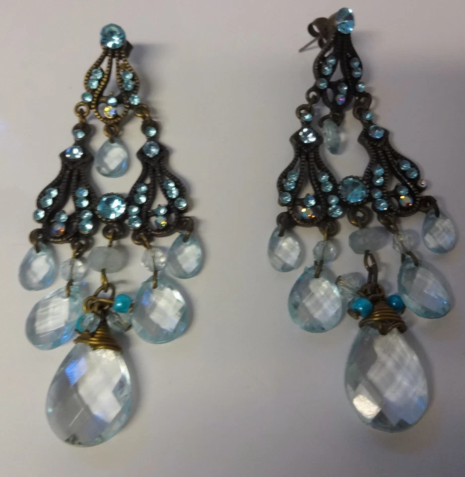 Vtg Gun Metal Runway Aqua Blue Rhinestone Tear Drops Dangle Brioles Earrings - Image 4 of 4