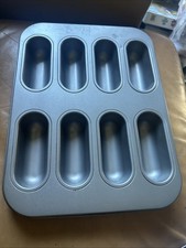 Bin Cake Mold Pan 14 X 10.5&rdquo; 8 Muffin Cake Mold