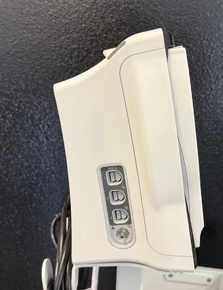 Masimo Root RDS7A Radical-7 Touchscreen w/ New Accessories - Image 4 of 4