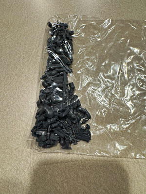 Games Workshop Warhammer 40K Space Marines Bulk Lot Spare Bits & Parts