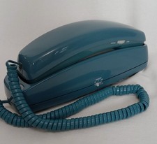Western Electric CTY Blue Trimline Touch tone phone Signature series AT T, new