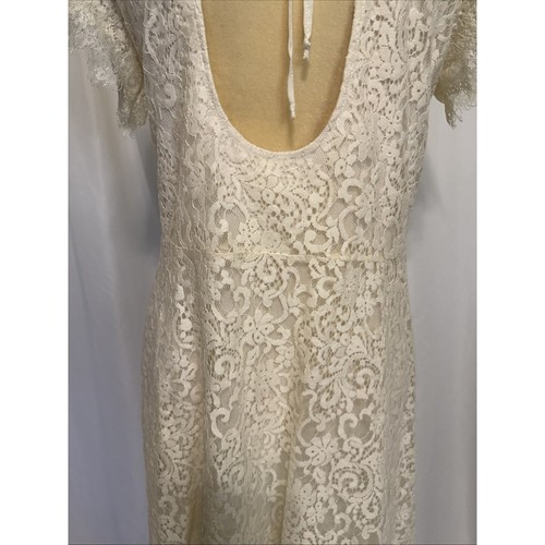Free People Walking to the Sun Ruffle Bottom Lace Cream Dress Size M - Picture 9 of 12