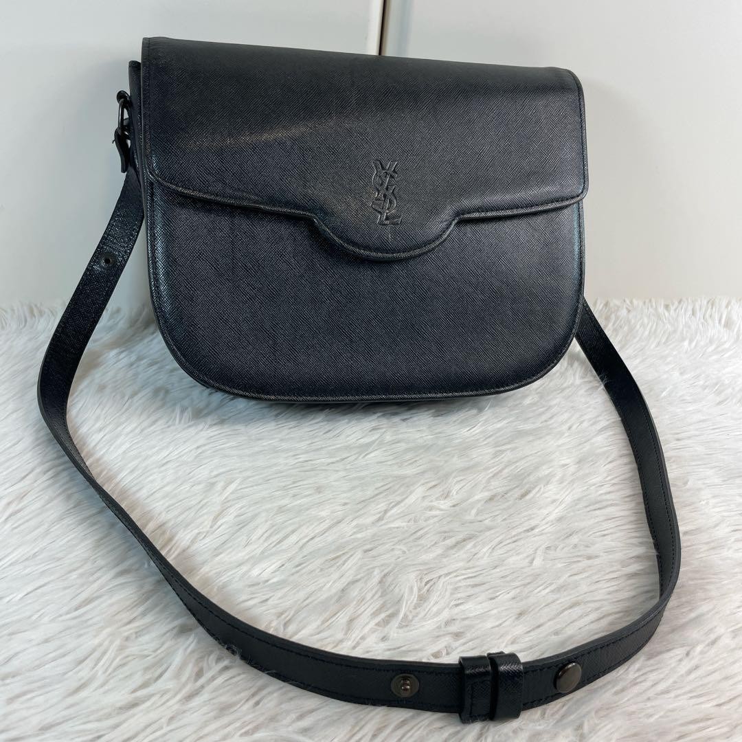 YSL Yves Saint Laurent Vintage Leather Shoulder Bag