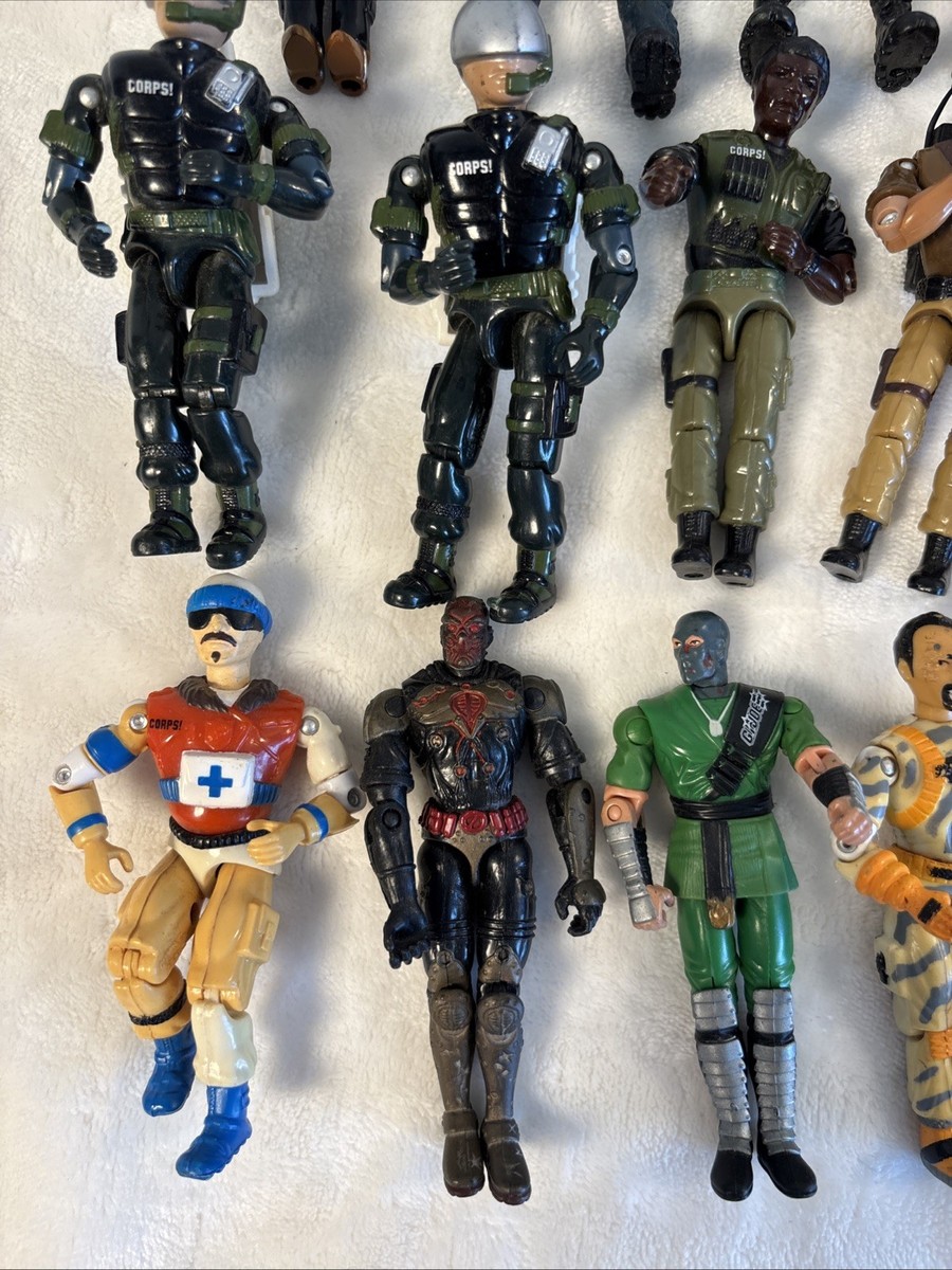 Vintage Lanard THE CORPS Action Figure Lot - 15 + 2 Battle Damaged