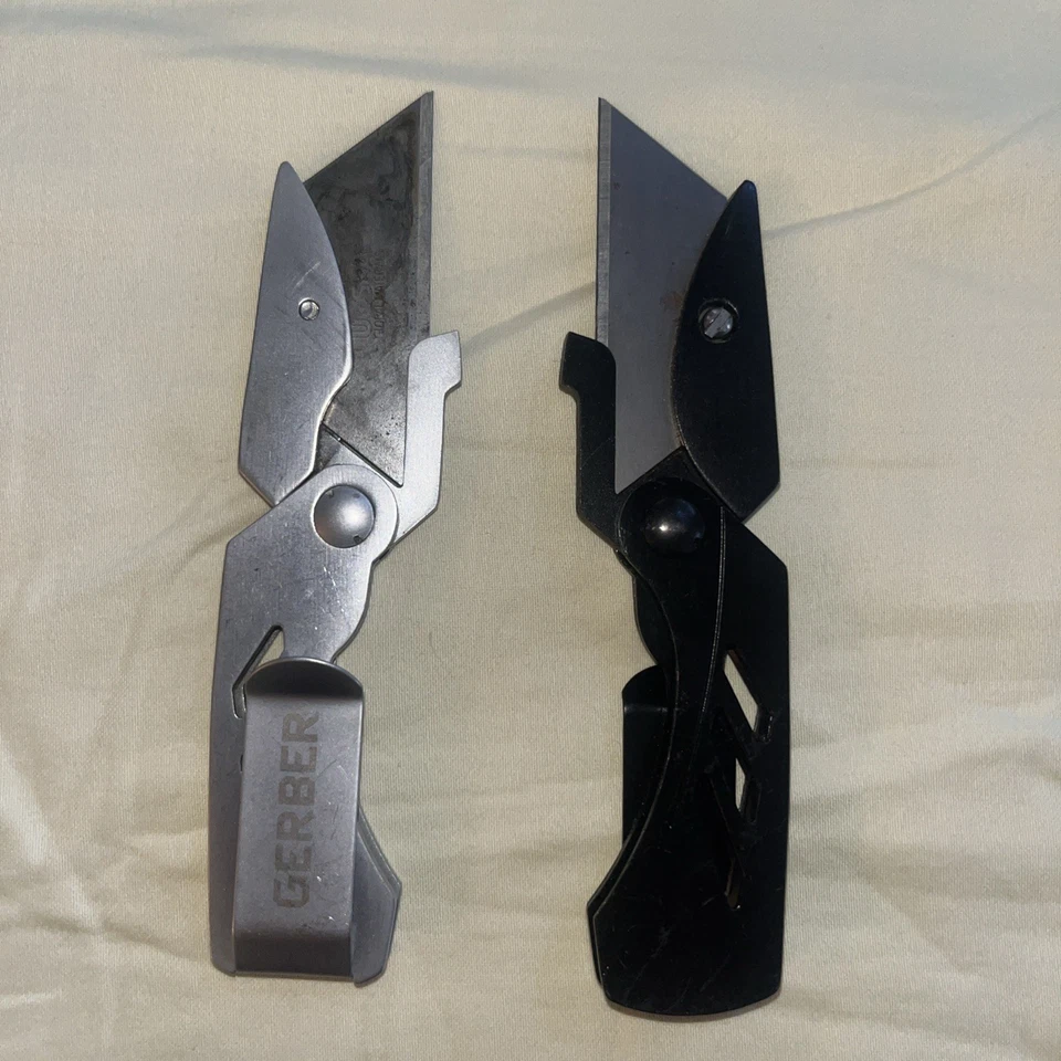 Gerber Caja Cortador Forro Cerradura con Clip de Cinturón Juego de 2 Uno Negro Uno Plateado Foto 3 de 4