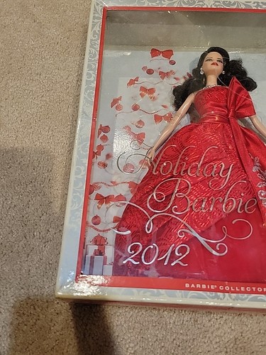2012 Barbie Collector Holiday Doll Brunette Brown Hair Red Dress W3538 New - Picture 3 of 7