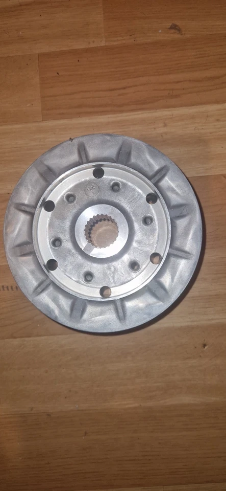  moyeu d'embrayage d'origine pour YAMAHA tracer mt09 2014-15-16 - Photo 2/4