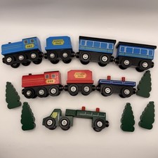 Melissa Doug Wooden Railway Train Set YK18100 Engines Cars Truck Trees Lot 13