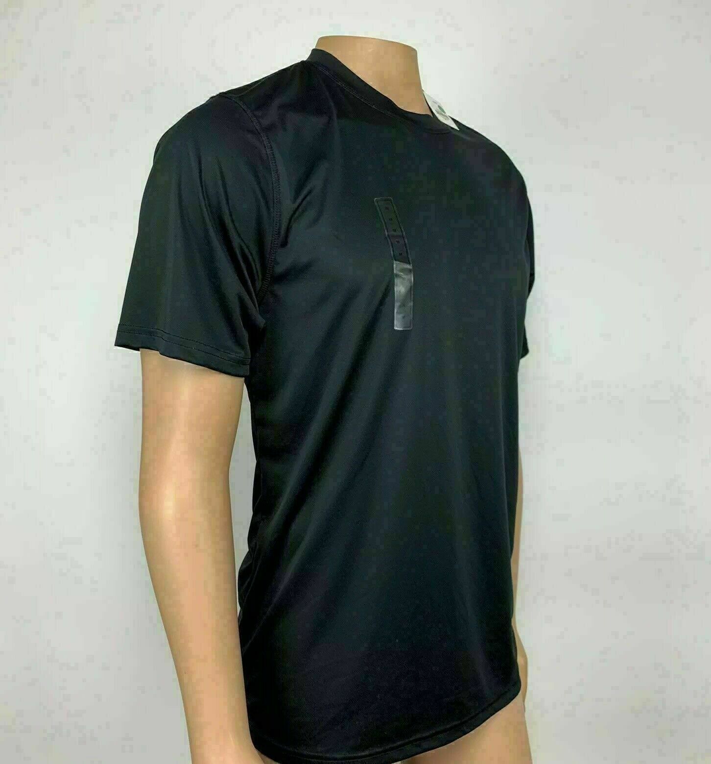 NWT Fitness Gear Brand Active T Shirt Black Short Sleeve Workout Size Medium M