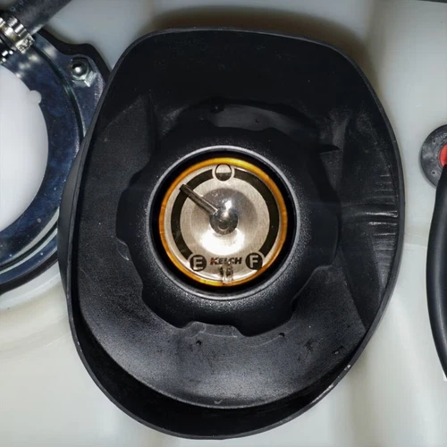 Drive2/Drive G29Genuine OEM Gas Gauge Fuel Cap Yamaha Golf Cart GCA-J0A87-00-PC