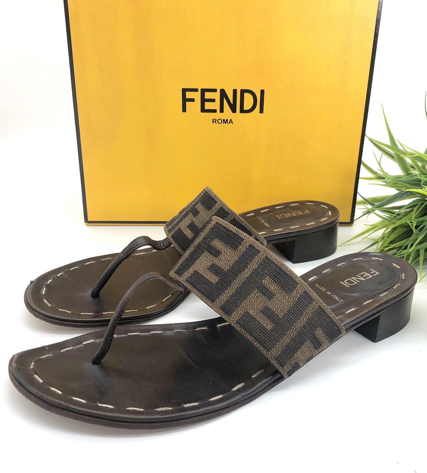 bebe katerina pom pom thong flat sandals