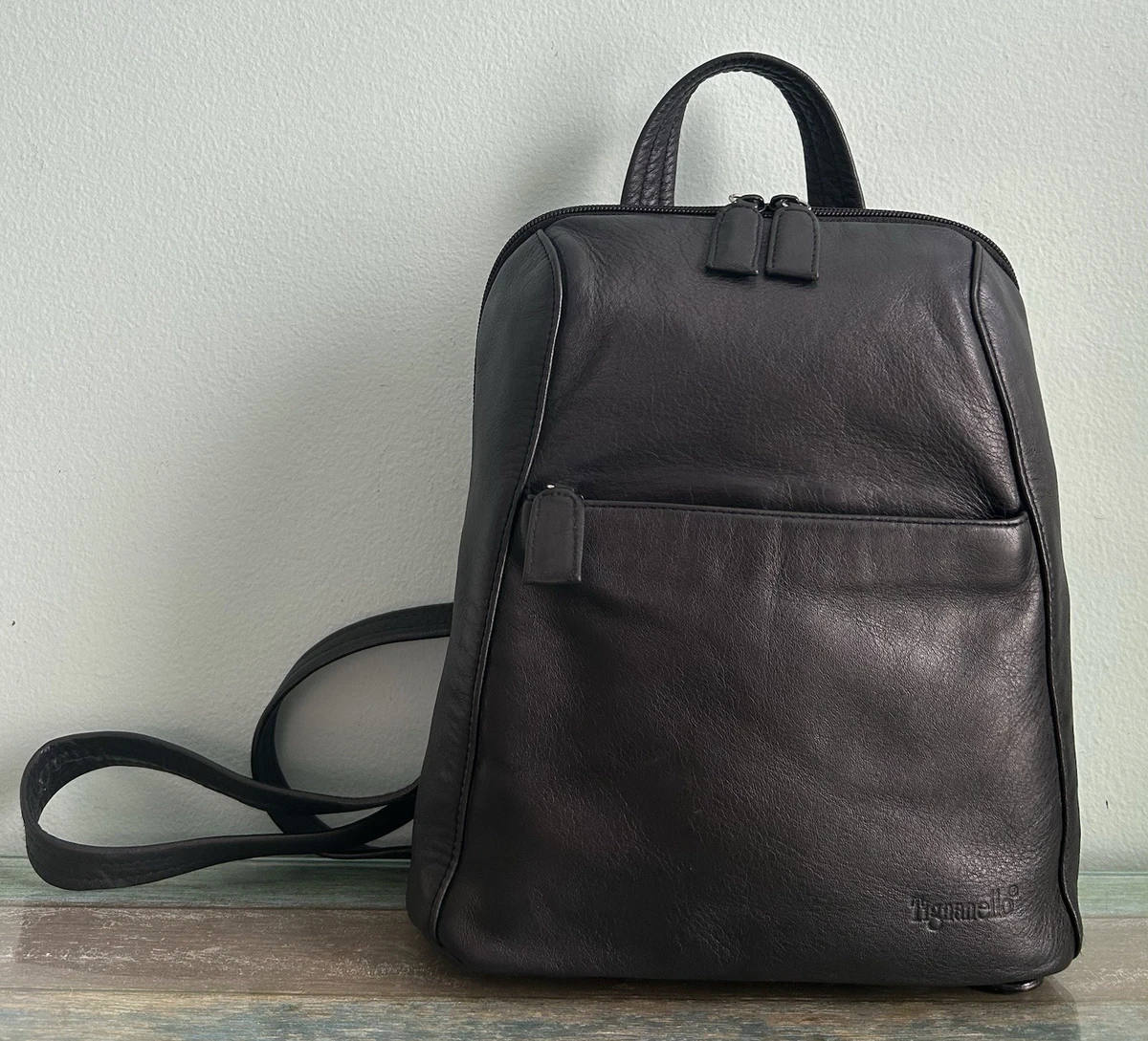Tignanello Black Soft Genuine Leather Small Shoulder Backpack TIGNANELLO Black Pebble Leather Small Drawstring Closure  main image 4