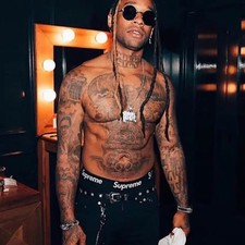 Supreme Boxer Briefs S Official