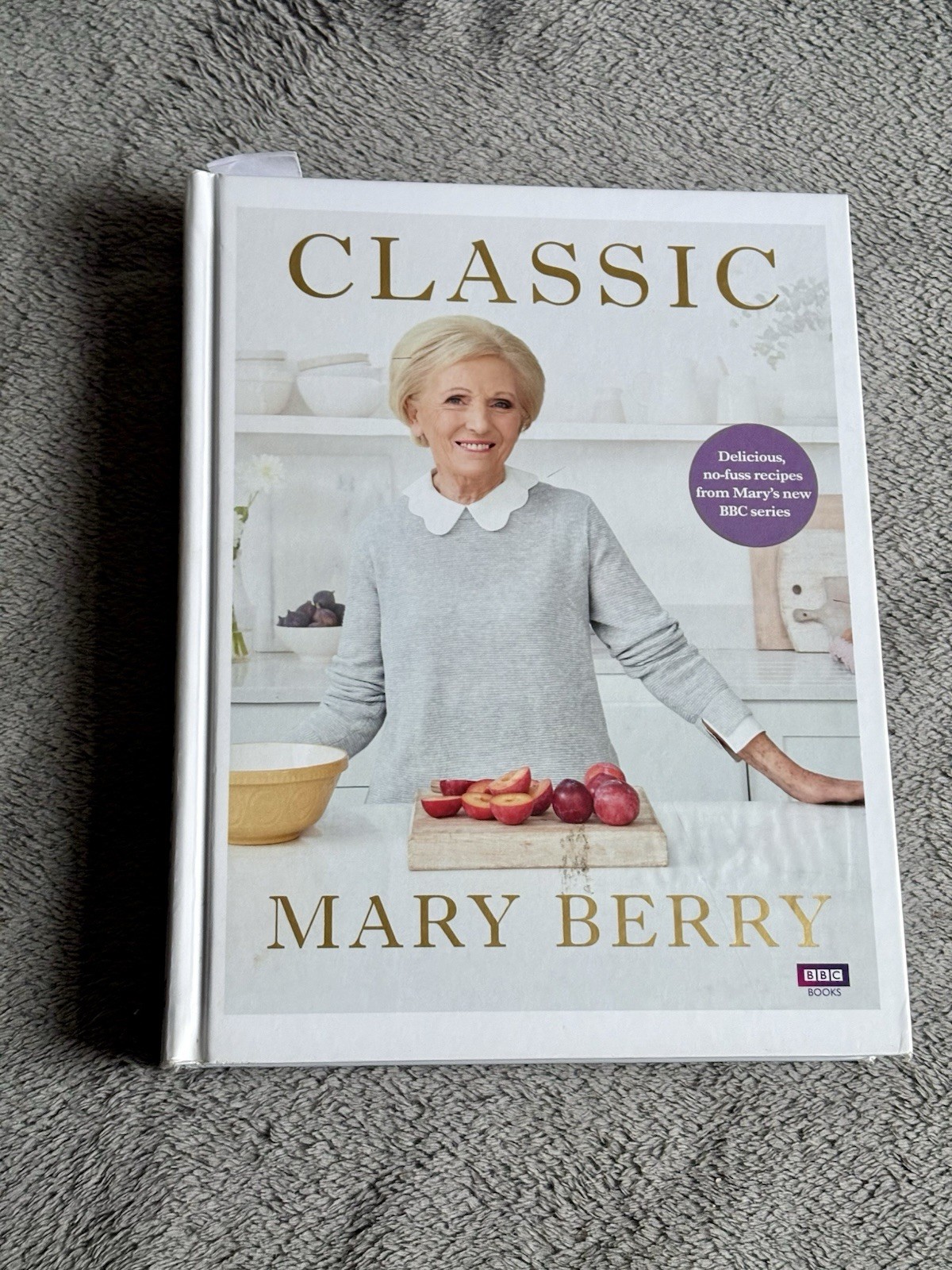 Mary Berry Classic Cookbook Hardcover BBC Recipes Baking Cook Book