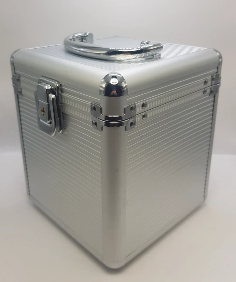Small Aluminium Storage Flight Case Portable Heavy Duty 16x16x18cm - Image 3 of 4