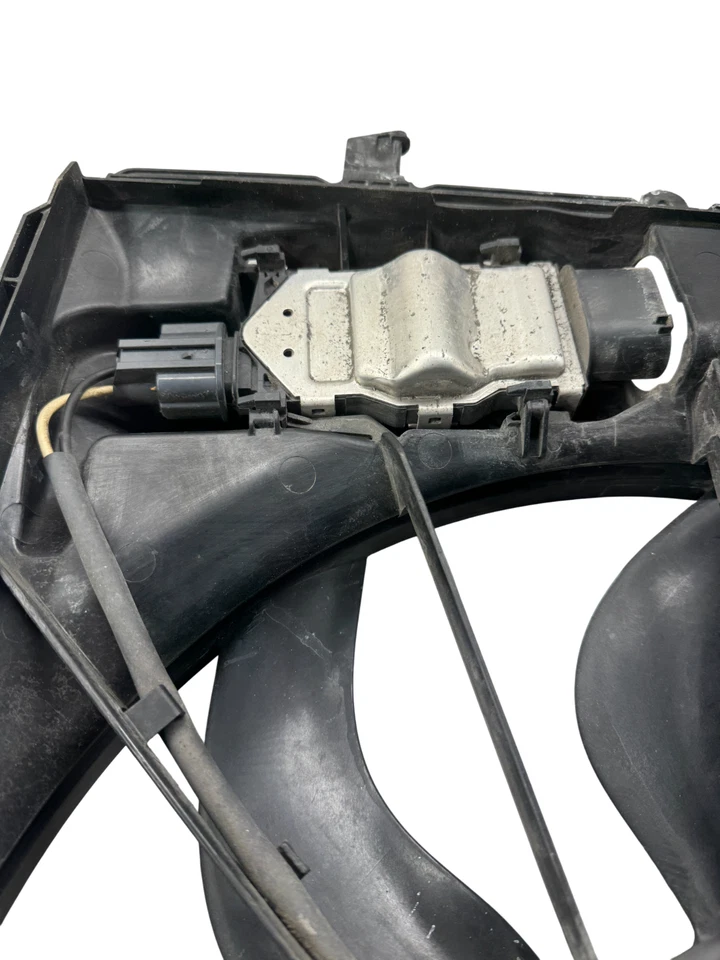 Mercedes W117 CLA250 SLK250 2012-2020 motor ventilador radiador motor OEM 3135103798 Foto 3 de 4