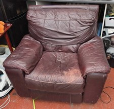 Leather Recliner Sofa From DFS In 2009 With Fully Functioning Recliner
