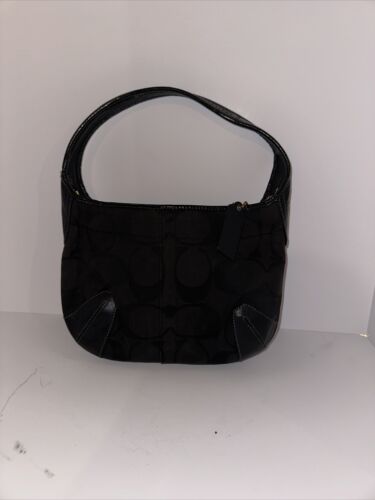 Cartera de borde de cuero negro COACH Signature CC Mini Hobo no. L0785-11599 - Imagen 2 de 6