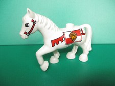 Lego Duplo Pferd Pony Schimmel weiß Trense Satteldecke Ritter Löwe  (110223H)