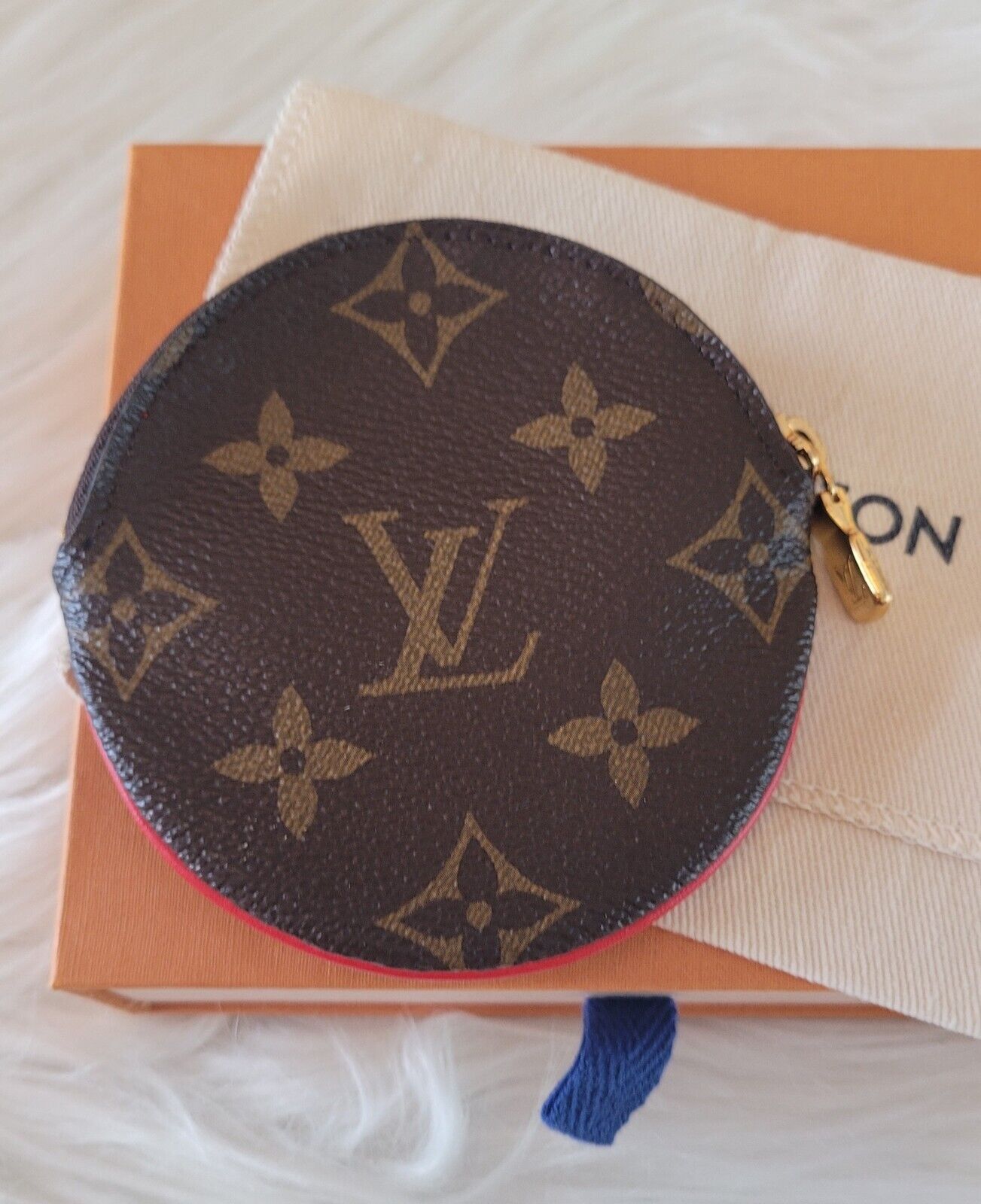 Louis Vuitton Coin Purse Limited Edition - image 3
