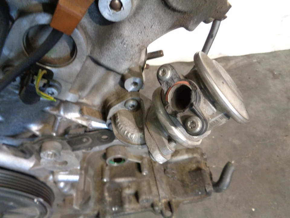 2011-2013 Audi A8 L 4.2L Engine Vin V 5th Digit OEM AK2411110 - Image 3 of 4