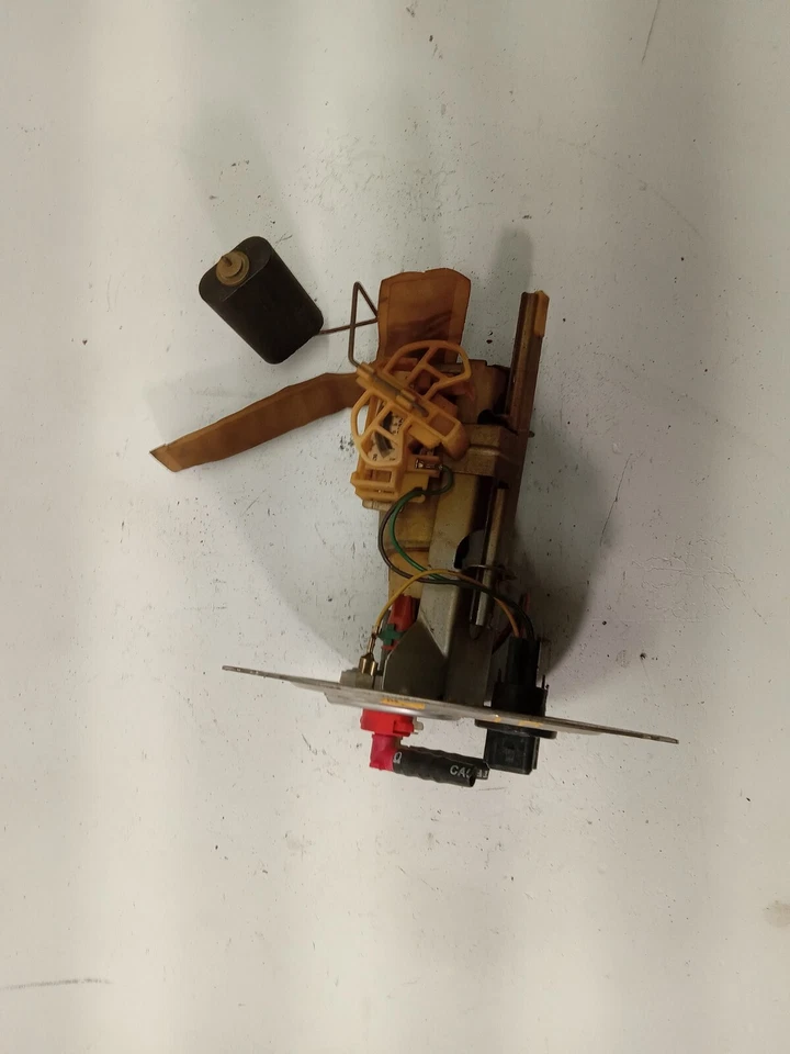 Conjunto de bomba de combustible Mercury Cougar 1999 OEM, 323-01245 Foto 3 de 4