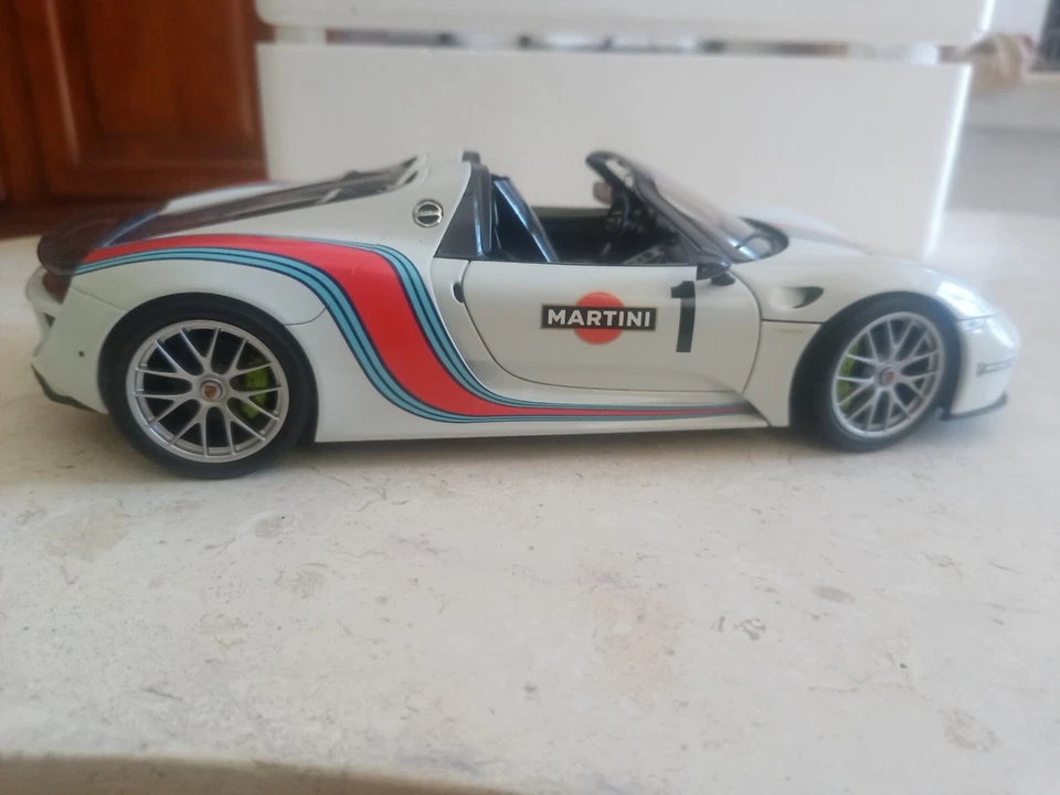 MINICHAMPS 1/18 - PORSCHE - 918 SPIDER #1 MARTINI 2013 edizione limitata - Immagine 2 di 4