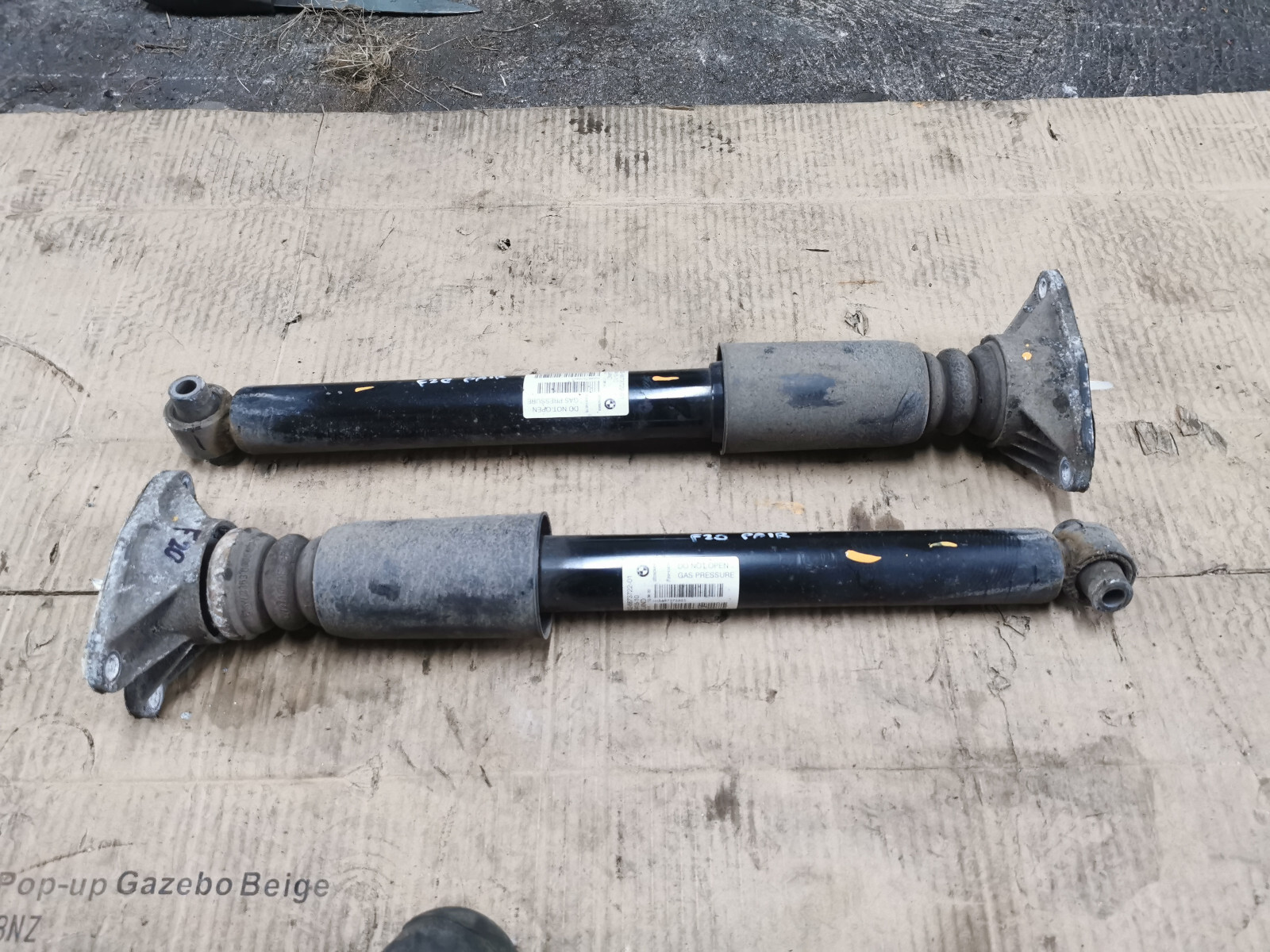 BMW 1 SERIES F20 F21 118i PETROL REAR SHOCK ABSORBERS RIGHT LEFT 6873722 (2) eBay