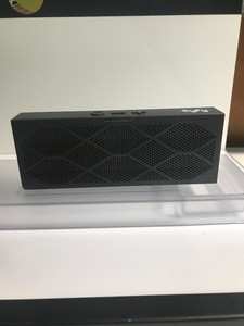 jawbone mini jambox model j2013