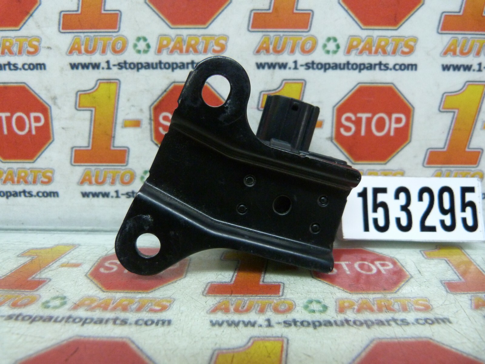 20042009 TOYOTA PRIUS INVERTER CIRCUIT BREAKER SENSOR CONTROL G4845