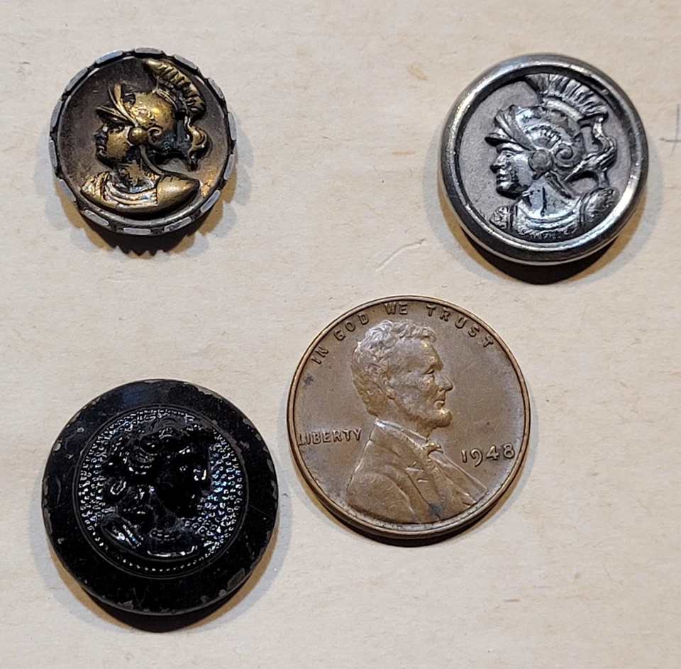 Antique Button Collection Card Cameo Heads Faces Lot Victorian Buttons Edwardian - Image 2 of 4