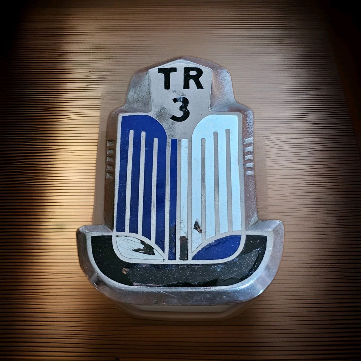 Vintage Triumph TR3 Hood / Bonnet BADGE / EMBLEM Metal - Chrome 