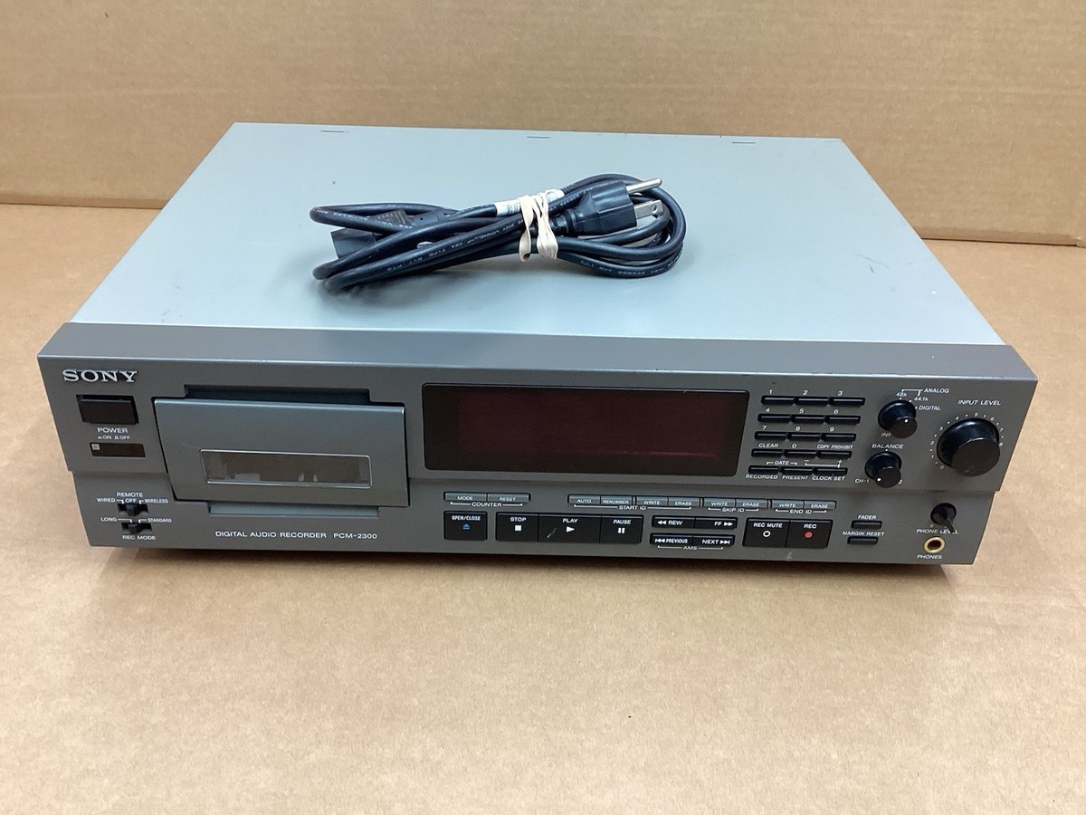 SONY PCM-2300 Illuminated bay DAT Player Recorder Deck to Repair