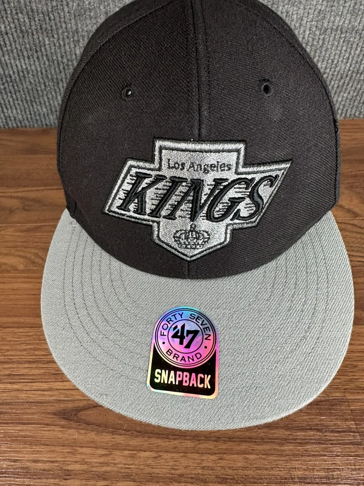 NHL Hockey LA Kings Script 47 Brand Strapback Hat Cap Black & Silver Wool Blend - Image 2 of 4