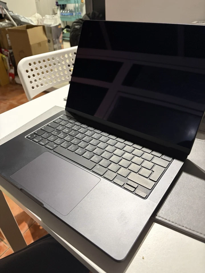 Apple MacBook Pro 14" M3 Pro · 36GB · 512GB, photo 1 of 5