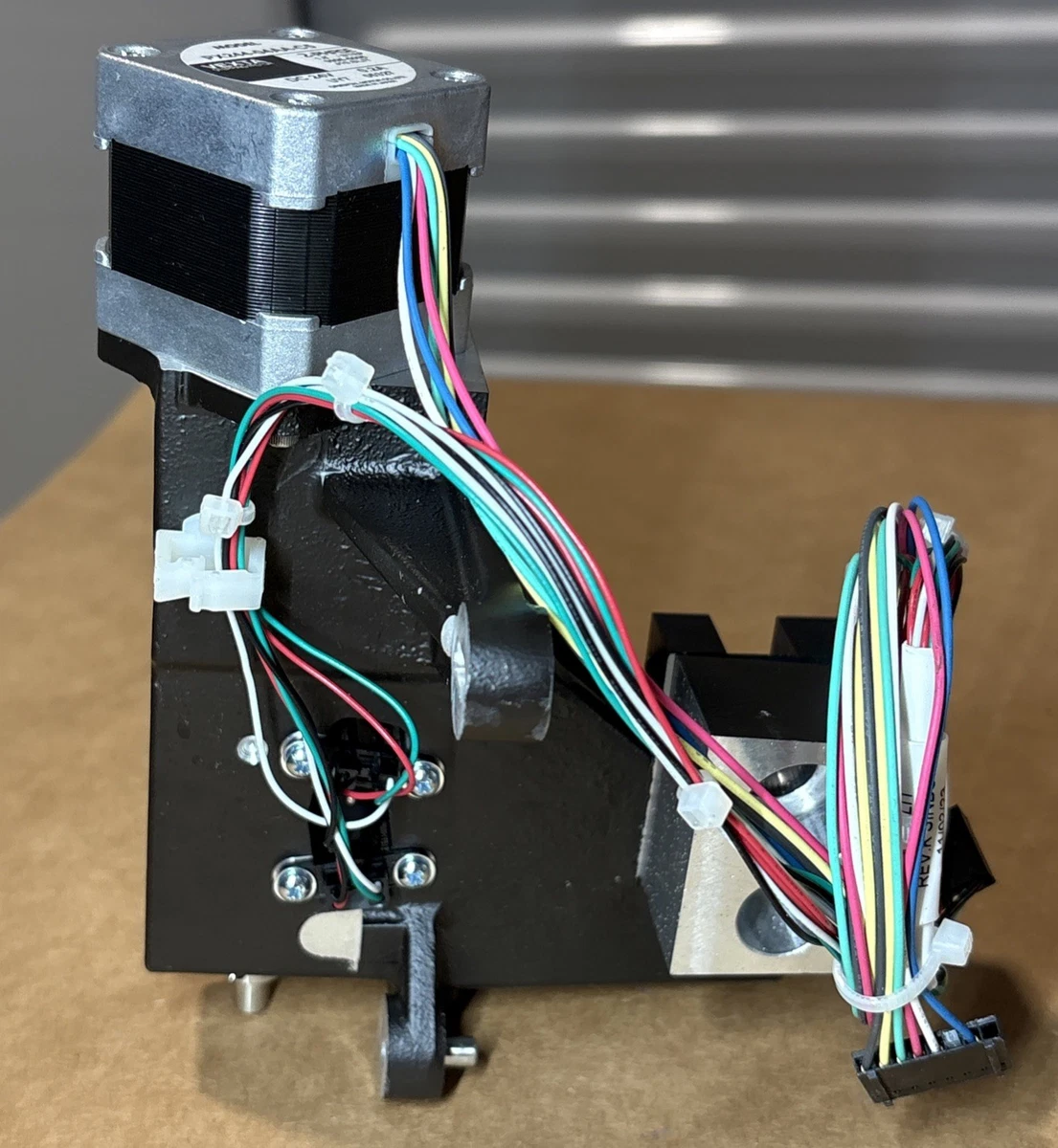 Vexta Stepping Motor PX244-04AA-C5 DC24V photo 6