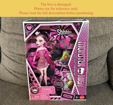 DAMAGED BOX - 2026 Monster High Dawn of the Dance Draculaura Creeproduction Doll