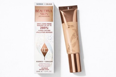 Charlotte Tilbury Beautiful Skin Foundation 2 Warm Radiant Long Lasting 30ml